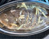 Gambar langkah 2 resipi Ikan Bayan Kukus Halia Kicap.