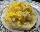 Foto del paso 5 de la receta: Butifarra al curry con huevo revuelto