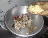 உருளைக்கிழங்கு சாதம் ரெசிபி ஸ்டேப் 2 புகைப்படம்