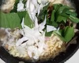 Foto langkah ke 4 dari resep Mie Kuah Tek Tek.