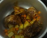 Foto langkah ke 2 dari resep Ayam Kentang Oven.