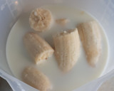 Foto del paso 1 de la receta: Batido de plátano, nueces y pasas