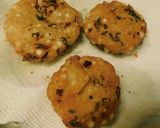 A picture of step 4 of Sago (sabudan) vadai.
