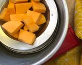 Foto langkah ke 1 dari resep 540. Pumpkin Mozarella Ball (Bola Labu Mozarella) #LabuSeru.