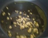 A picture of step 1 of Chicken stuffed squid.