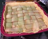 Une image de l'étape 10 de Tarte quadrillée à la rhubarbe et vanille,pâte brisée au sucre de canne.