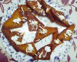 A picture of step 4 of Saahi toast.