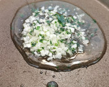 Foto del paso 2 de la receta: Coca tapada de Boquerones frescos
