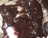 A picture of step 3 of Dry fruit chocolate.