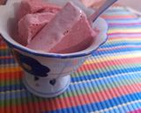 A picture of step 4 of Strawberry ice cream.