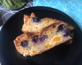 Foto del paso 8 de la receta: Torta-Sorpresa dulce de melocotón y uvas