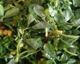 पिठ पेरून मेथीची भाजी (pith perun methichi bhaji recipe in marathi) रेसिपी स्टेप 4 फोटो 