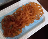 जलेबी (jalebi recipe in Hindi) रेसिपी चरण 4 फोटो