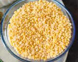 मूंग दाल कचौड़ी(MOONG DAL KACHODI RECIPE IN HINDI() रेसिपी चरण 1 फोटो