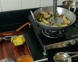 A picture of step 4 of Jain Pav bhaji sizzlar.