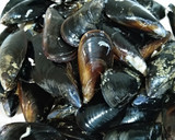 Foto del paso 1 de la receta: Mejillones a la mandarina