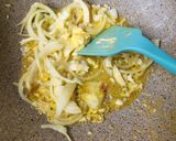Foto langkah ke 4 dari resep Ayam Goreng Mentega Ala Devina Hermawan.