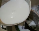 Foto langkah ke 7 dari resep Bubur sum sum Santan - Susu.