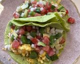 Foto del paso 6 de la receta: Tacos de huevo con nopales