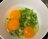 Hình bước làm 1 của món Trứng thịt rán