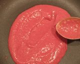 Foto del paso 5 de la receta: Panqueques de remolacha y harina integral