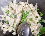 Foto langkah ke 3 dari resep Jamur + sawi.