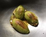 A picture of step 8 of Stuffed Spine Gourd Fries.