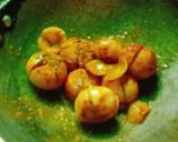 A picture of step 5 of Stuffed Onions.