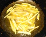 A picture of step 1 of Crunchy french fries.
