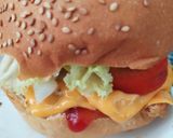Hình bước làm 6 của món Hamburger bò trứng