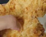 A picture of step 7 of Zinger Burger.