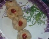 A picture of step 35 of North eastern hot momos with tangy chutney.