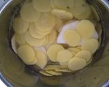 Une image de l'étape 1 de Gratin pomme de terre céleri.