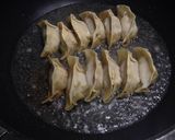 รูปขั้นตอนการทำที่ 8 ของ Homemade Gyoza in my style