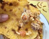 Foto del paso 8 de la receta: Arepas de harina pan amarilla con huevos perico