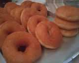 Foto langkah ke 5 dari resep Donat ekonomis untuk jualan(tanpa telur tanpa susu).