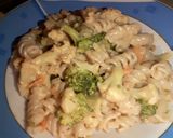 Foto del paso 4 de la receta: Salteado con fideos a la crema