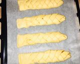 A picture of step 37 of Chicken bread.