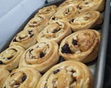 Foto del paso 5 de la receta: Rolls de manzana, pasas de uva y canela 💜💚🧡