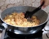 Foto langkah ke 4 dari resep Nasi Goreng Kecombrang Tongkol.