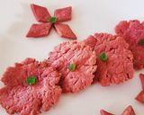 બીટરુટ ફરસી પૂરી (Beetroot Farsi Poori Recipe In Gujarati) રેસીપી સ્ટેપ5ફોટો