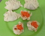 Foto langkah ke 3 dari resep Dimsum dan gyoza by aprieopie (isian gyoza dan dimsum).