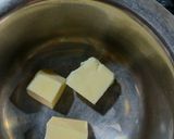 A picture of step 3 of Strawberry Cheese cake.
