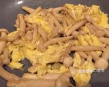 A picture of step 6 of Silky Eggs with White Beech Mushrooms (Full Version).