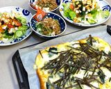 A picture of step 6 of Japanese Wakame Seaweed Pizza.