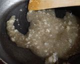 A picture of step 2 of Cashew chikki.
