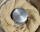 Foto del paso 5 de la receta: Rosca de Pascua rellena de crema pastelera
