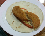 Foto del paso 5 de la receta: Rollos de pollo empanado con salsa de mostaza y miel