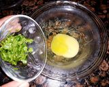 A picture of step 2 of Andy wala paratha.