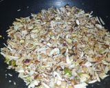 A picture of step 2 of Panjeeri Bhunay chanay k sath.